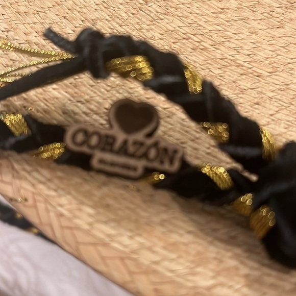 Corazon Playero Hat with black chord medium - Picture 7 of 8